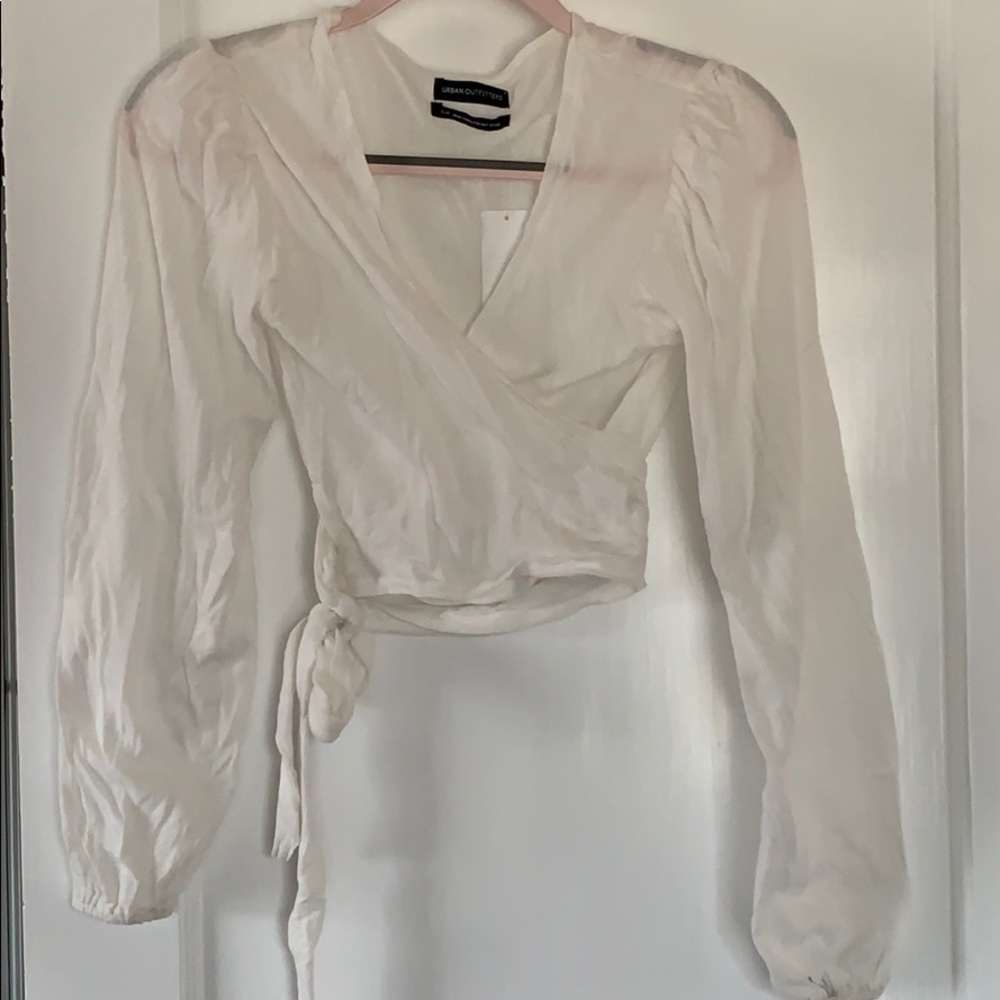 UO Cropped Wrap Shirt